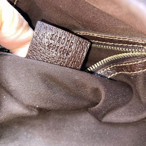 Authentic GUCCI GG Logo Canvas Leather Trim Tote - Picture 12 of 12